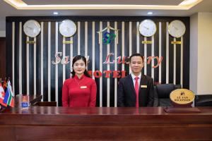 Členové personálu v ubytování Sapa Luxury Hotel