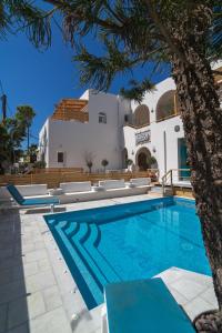Piscina di Amaryllis Hotel o nelle vicinanze
