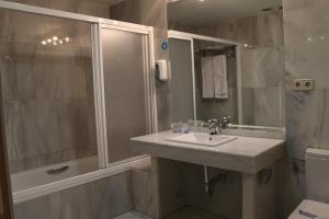 Kép Apartahotel Villa de Parla szállásáról Parlában a galériában