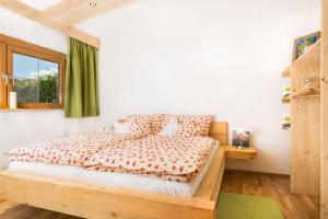 Łóżko lub łóżka w pokoju w obiekcie Apartmenthaus Lieselotte