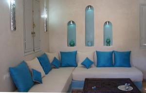 Riad Jardin des Orangers的休息区