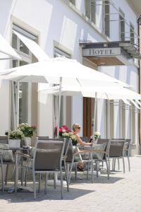 Restoran või mõni muu söögikoht majutusasutuses Hotel Constantia