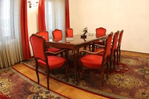 A seating area at Hotel Grand