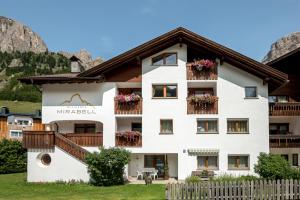 Gallery image of Residence Mirabell in Colfosco