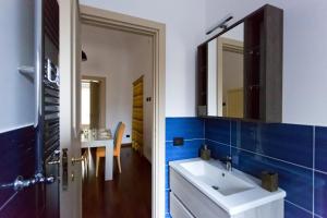 Fotografia z galérie ubytovania Dante Vintage Apartment v destinácii Palermo