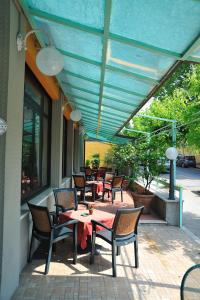 Fotografie z fotogalerie ubytování Hotel Salus v destinaci Montecatini Terme