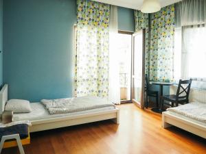 Кровать или кровати в номере Deeps Hostel Ankara