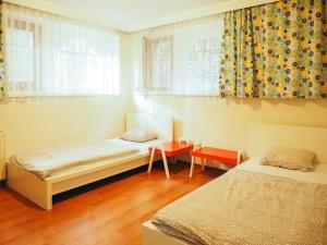 Letto o letti in una camera di Deeps Hostel Ankara