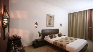 Gallery image of Hotel Les Palmiers in Monastir