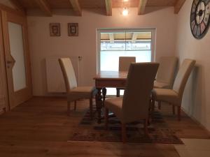 Zona d'estar a Haus Tschirgantblick