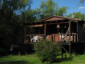 Das Gebäude in dem sich die Lodge befindet