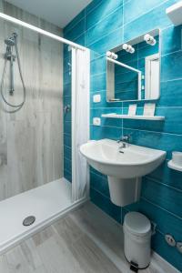 A bathroom at Hotel Biancaneve Wellness