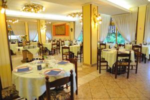 Restaurace v ubytování Hotel Salus