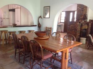 Dining area sa farm stay