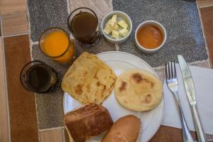 Matur á eða í nágrenni hostelsins