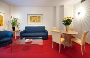 A seating area at Park Hotel Centro Congressi