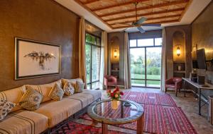 Χώρος καθιστικού στο Villa de Luxe avec Piscine Privée et Golf