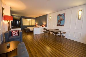 Gallery image of Danang Boutique Hotel in Da Nang +64 photos