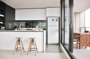 Foto de la galeria de Wentworth Point Oversized balcony view apartment a Sydney