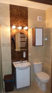 Vonios kambarys apgyvendinimo įstaigoje Hotel Irys