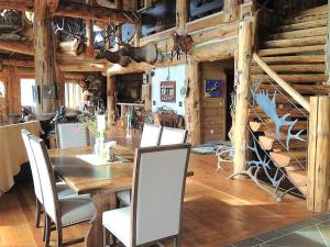 Fotografie z fotogalerie ubytování McDonald's Ranch Lodge v destinaci Gardiner