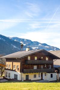 Nespecifikovaný výhled na hory nebo výhled na hory při pohledu z bed and breakfast