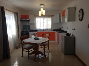 Kuchyň nebo kuchyňský kout v ubytování Apartamento La Calera + 6 fotografií