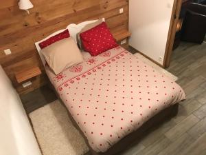 Ein Bett oder Betten in einem Zimmer der Unterkunft Le Chaleureux