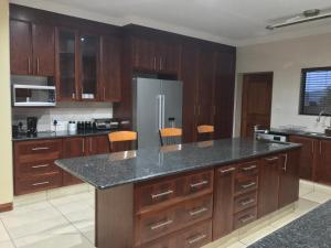 Imagen de la galería de Rugari Villa, en Hartbeespoort