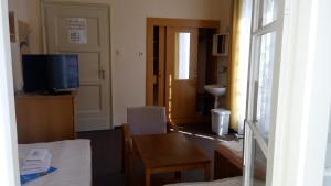 Μια τηλεόραση ή/και κέντρο ψυχαγωγίας στο Bellevue +5 φωτογραφίες