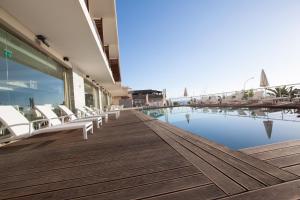 Bazén v ubytování Main Palace Hotel nebo v jeho okolí