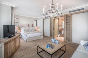 Postel nebo postele na pokoji v ubytování Allium Bodrum Resort & Spa + 37 fotografií
