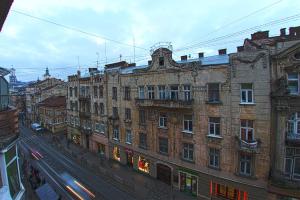リヴィウにあるКвартира на вулиці Дорошенка 12 в центрі Львова недалеко Оперного театру з власною парковкою у дворіのギャラリーの写真
