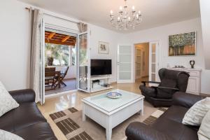 TV a/nebo společenská místnost v ubytování Holiday Home Brac