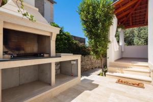 Balkón nebo terasa v ubytování Holiday Home Brac