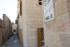 Foto de la galeria de Modern Pearl in Historic setting a Jerusalem