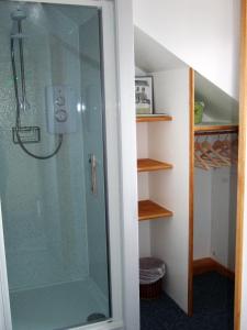 Kupatilo u objektu Links Side Guest House