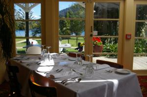 Gallery image of Furneaux Lodge in Endeavour Inlet