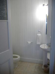Vannituba majutusasutuses Gîte Le Roupillon en Beauce