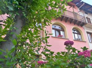 Vonkajšia záhrada v ubytovaní b&b Balcone del Biellese