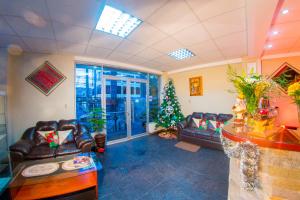Ruang duduk di Hostal Los Andes