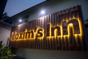 Certifikát, hodnocení, plakát nebo jiný dokument vystavený v ubytování Maxim's Inn