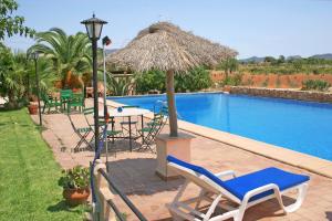 Piscina en o cerca de Finca Son Guardiola