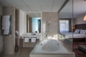 Kopalnica v nastanitvi Hotel Galatea