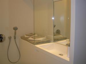 Ванна кімната в Bed & Breakfast Esprit de Mer