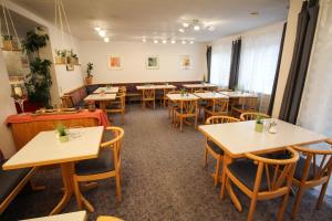 Restaurace v ubytování Hotel Relax