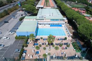 Piscina di AutoHotel o nelle vicinanze