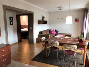 Posedenie v ubytovaní Bystra Woda Apartament Słoneczny