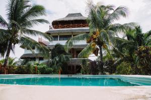 Bazén v ubytování Ensueño Holbox & Beach Club nebo v jeho okolí