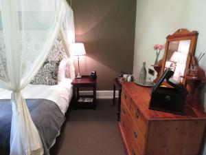 Broadlands Country House客房内的一张或多张床位